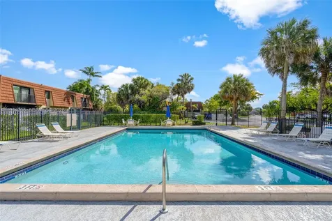4843 NW 95th Avenue Sunrise FL 33351