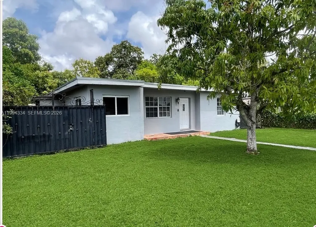 7191 SW 15th Street Miami FL 33144