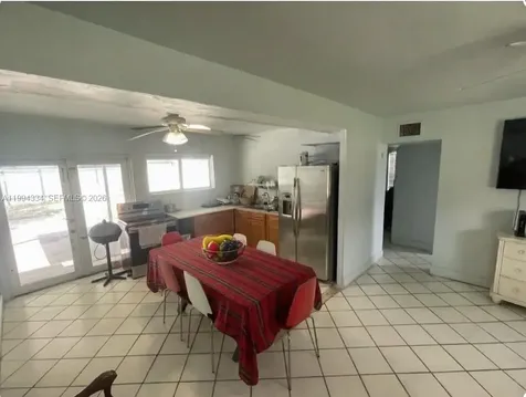 7191 SW 15th Street Miami FL 33144