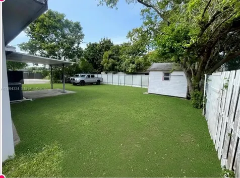 7191 SW 15th Street Miami FL 33144