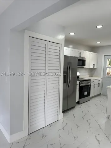 914 S L Street Lake Worth FL 33460