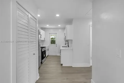 914 S L Street Lake Worth FL 33460