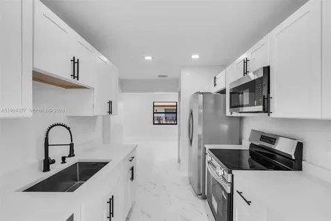 914 S L Street Lake Worth FL 33460