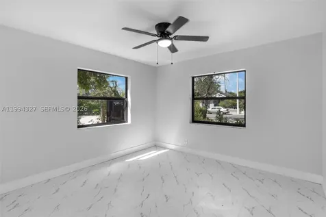 914 S L Street Lake Worth FL 33460