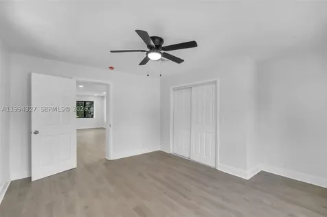 914 S L Street Lake Worth FL 33460