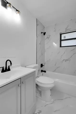 914 S L Street Lake Worth FL 33460
