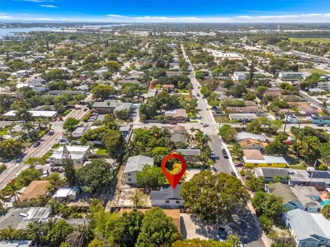 914 S L Street Lake Worth FL 33460