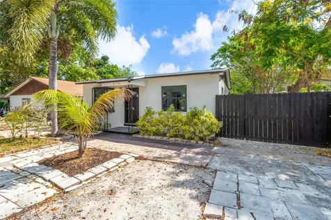 914 S L Street Lake Worth FL 33460