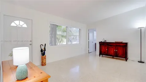 2905 SW 93rd Court Miami FL 33165