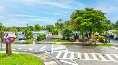 2905 SW 93rd Court Miami FL 33165