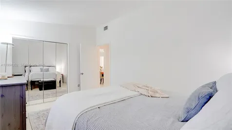2905 SW 93rd Court Miami FL 33165