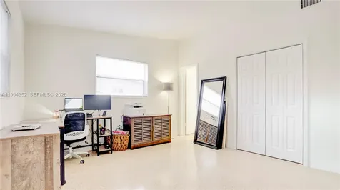 2905 SW 93rd Court Miami FL 33165