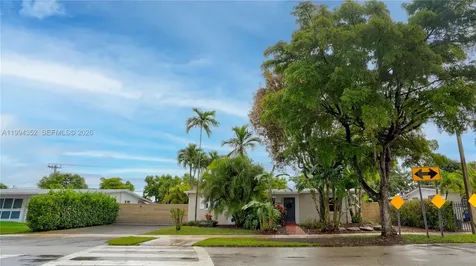 2905 SW 93rd Court Miami FL 33165