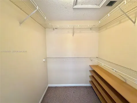 Pembroke Pines FL 33028