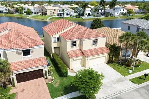 Pembroke Pines FL 33028