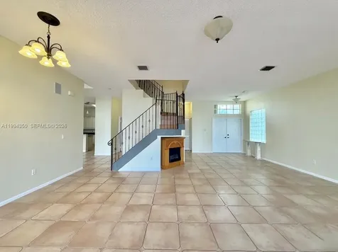 Pembroke Pines FL 33028