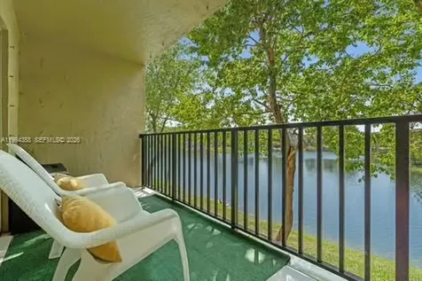15430 SW 82nd Lane Miami FL 33193