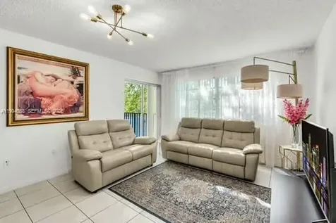 15430 SW 82nd Lane Miami FL 33193
