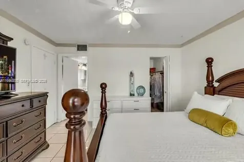 15430 SW 82nd Lane Miami FL 33193