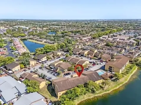 15430 SW 82nd Lane Miami FL 33193