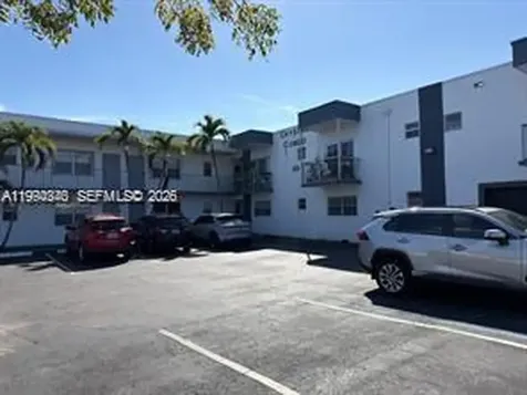 30 SE 4th Avenue Hallandale Beach FL 33009