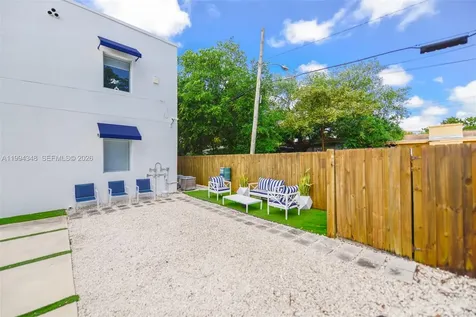 165 NW 39th Street Miami FL 33127