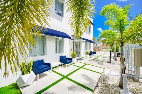165 NW 39th Street Miami FL 33127
