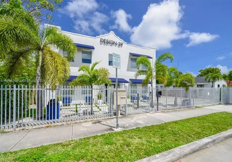 165 NW 39th Street Miami FL 33127