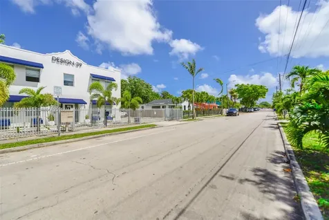 165 NW 39th Street Miami FL 33127