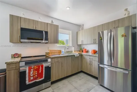 165 NW 39th Street Miami FL 33127