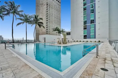 325 S Biscayne Boulevard Miami FL 33131