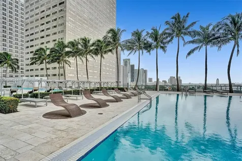 325 S Biscayne Boulevard Miami FL 33131