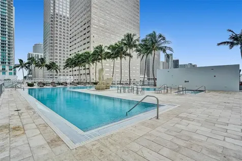 325 S Biscayne Boulevard Miami FL 33131