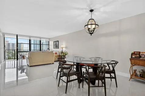 800 Parkview Drive Hallandale Beach FL 33009