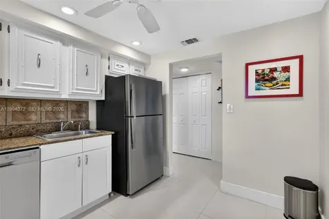800 Parkview Drive Hallandale Beach FL 33009