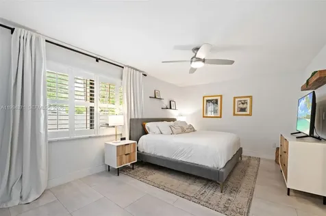 11758 SW 92nd Terrace Miami FL 33186