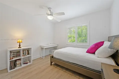 11758 SW 92nd Terrace Miami FL 33186