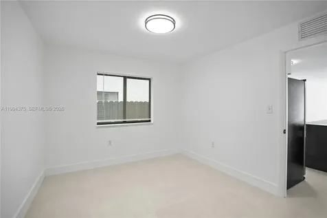 5821 NW 30th Avenue Miami FL 33142