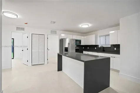 5821 NW 30th Avenue Miami FL 33142