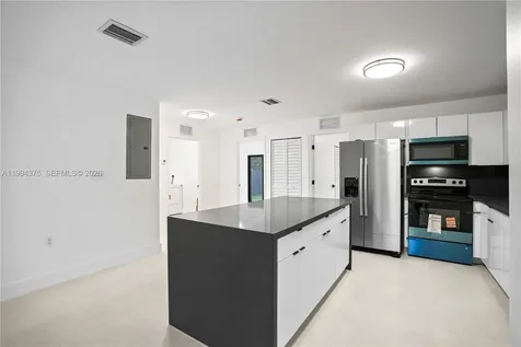 5821 NW 30th Avenue Miami FL 33142