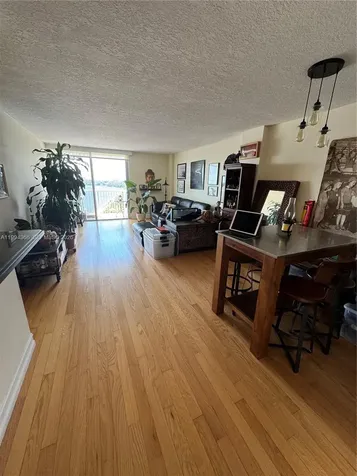 150 SE 25th Road Miami FL 33129