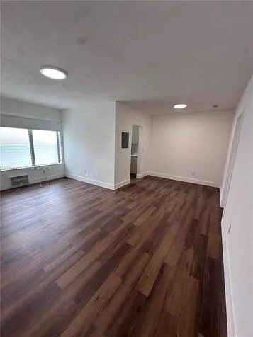 7725 Carlyle Avenue Miami Beach FL 33141