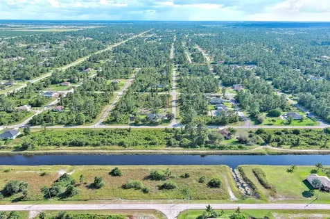 1134 Hudson Street E Lehigh Acres FL 33974