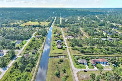 1134 Hudson Street E Lehigh Acres FL 33974