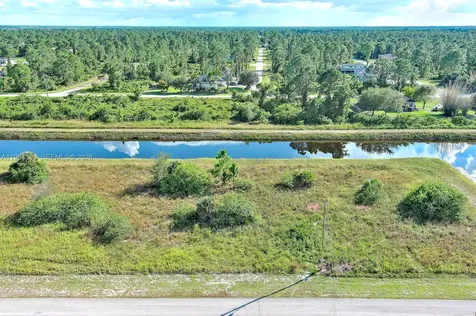 1134 Hudson Street E Lehigh Acres FL 33974