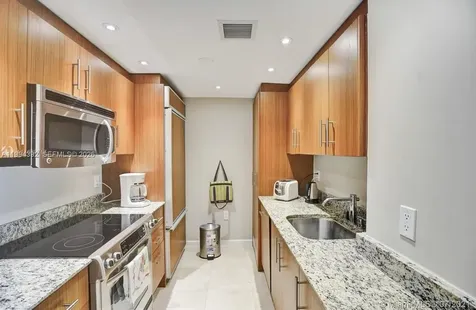 10275 Collins Avenue Bal Harbour FL 33154