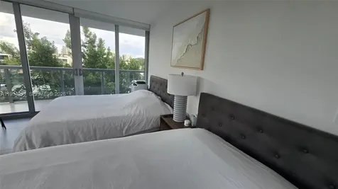 9261 E Bay Harbor Drive Bay Harbor Islands FL 33154