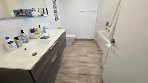 9261 E Bay Harbor Drive Bay Harbor Islands FL 33154