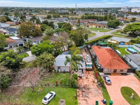 300 Northwest Boulevard Miami FL 33126