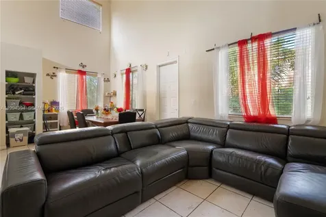 20507 NW 9th Avenue Miami Gardens FL 33169
